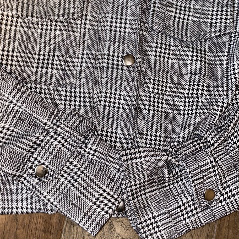 Lightweight Plaid Jacket - image 2